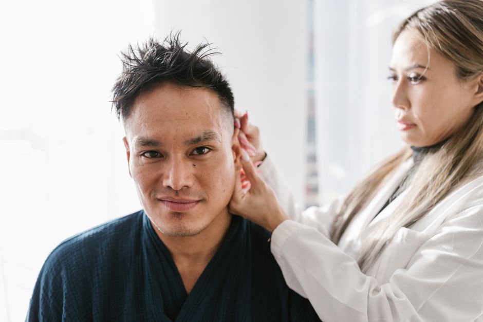 Ear Pain — Causes, Symptoms and When to See a Doctor
